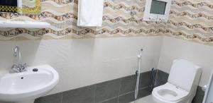 Bagno di Duqm Suites