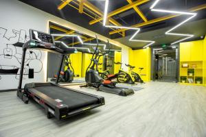Fitness centrum a/nebo fitness zařízení v ubytování Atour Hotel Xi'an Gaoxin Jinye Road Branch