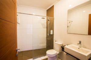Koupelna v ubytování Svarna Hotel