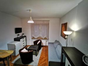Telewizja i/lub zestaw kina domowego w obiekcie Krakow Centrum Gurgacza Apartments