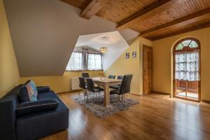 Gallery image of Apartments - BOWLINGHORKA sk in Poprad