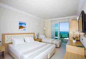 Gallery image of Dragut Point South Hotel-All Inclusive in Turgutreis