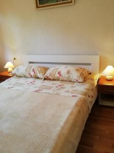 Posteľ alebo postele v izbe v ubytovaní Apartments Jadranka Ivana Pula
