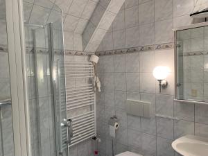 Ένα μπάνιο στο Landhaus Haack +76 φωτογραφίες