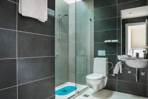 A bathroom at Aloni Villa - Contemporary Villa with Private Pool & Sea Views, Fiskardo