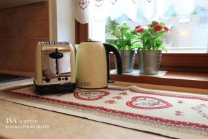 Coffee and tea making facilities at Ski-to-door DORFBLICK Diamant Apartment