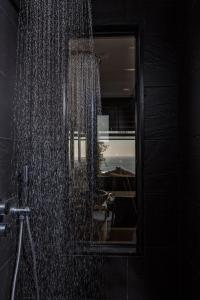 Foto dalla galleria di Myconian Utopia Relais & Chateaux a Elia Beach