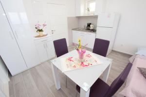 Fotografie z fotogalerie ubytování Apartmani Marija Čizmić Makarska v destinaci Makarska