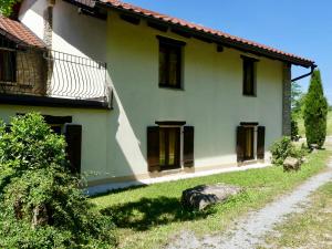 The building in which the holiday home is located