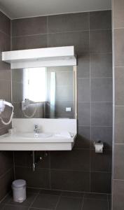Ένα μπάνιο στο Hotel Otus