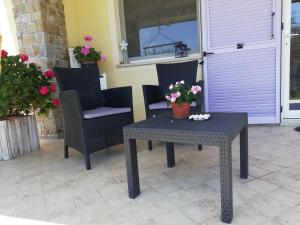 A balcony or terrace at La cicala stonata