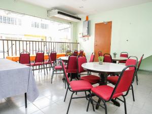A restaurant or other place to eat at Ridel Boutique Hotel
