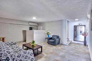 Afbeelding uit fotogalerij van Halaris Rooms in Ermoupoli