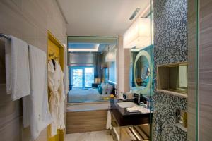 Koupelna v ubytování Grayton Hotel by Blazon Hotels