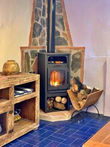 Fotografia z galérie ubytovania Casa Mandarina centro de Cómpeta con chimenea y terraza con vistas By AndaraHolidays v destinácii Cómpeta