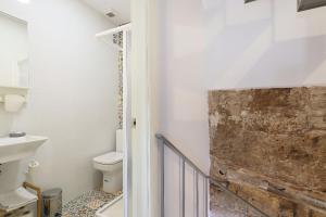 Ein Badezimmer in der Unterkunft Casa del Portillo-Centro Histórico