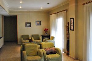 Posezení v ubytování Hostal Rey Teodomiro