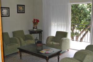 Posezení v ubytování Hostal Rey Teodomiro