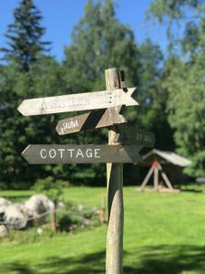 Certifikát, hodnocení, plakát nebo jiný dokument vystavený v ubytování Haaviku Nature Cottage