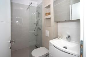 Kúpeľňa v ubytovaní Apartments Drago Kovačić