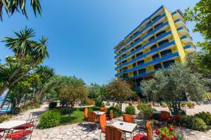 Zahrada ubytování Hotel Bahamas