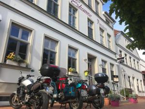 Imagen de la galería de Restaurant & Pension Eshramo, en Barth