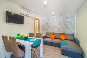 Posezení v ubytování Centinera Deluxe Mobile Homes