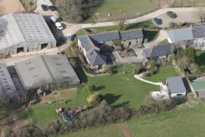 The surrounding neighborhood or a neighborhood close to the holiday home