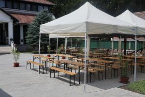 Restoran ili drugo mesto za obedovanje u objektu Szlovák Panzió