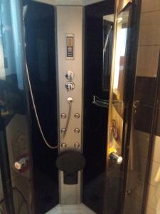 Koupelna v ubytování VISOKO COMFORT suite