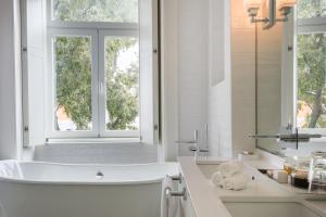 Koupelna v ubytování Santiago de Alfama - Boutique Hotel