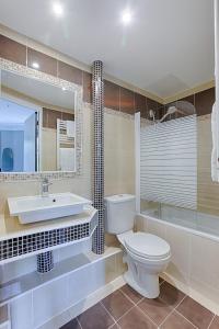 Ванная комната в Hôtel Avama Prony