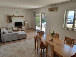 Posezení v ubytování Holiday home Kastela Village
