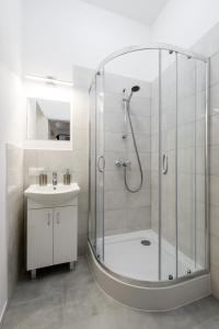 Kúpeľňa v ubytovaní Art Apartments + 15 fotografií
