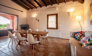 Μια τηλεόραση ή/και κέντρο ψυχαγωγίας στο Villa Kalè - Klodge