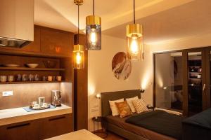 Posteľ alebo postele v izbe v ubytovaní Cosy Design Apartment IV