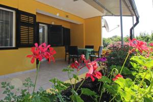 Zdjęcie z galerii obiektu Apartments Grozdana - Pescivica w Bašce