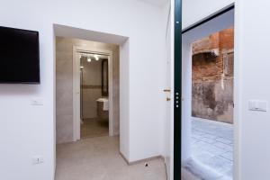 Łóżko lub łóżka w pokoju w obiekcie Prince Apartments