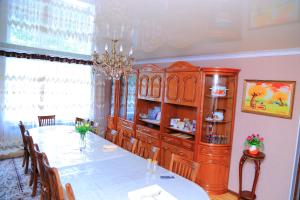 Imagen de la galería de Guest House Jamal, en Naryn 37 fotos más