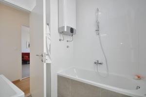 Kúpeľňa v ubytovaní Apartment Carmen, Žnjan, Split + 22 fotografií