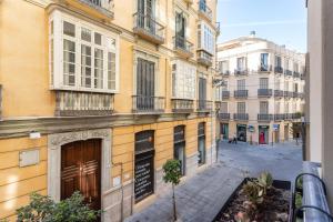 The building in which Az apartmant is located