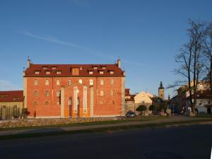 Zgradba, v kateri se nahaja hotel