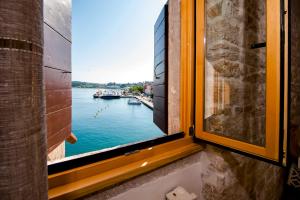 Gallery image of Studio First Row to the Sea in Rovinj