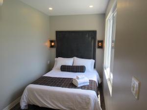 Gallery image of Inner Joy Getaways in Elora