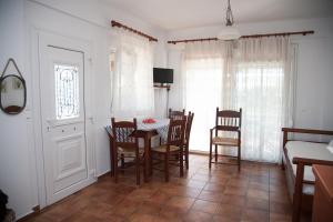 Fotografie z fotogalerie ubytování Villa Arogi v destinaci Aroyí