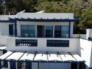 Балкон или терраса в Theoxenia Chios Apartments