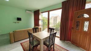 Gallery image of Apartment Stanisic in Becici