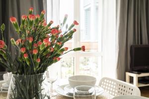 Posedenie v ubytovaní ★Bright, spacious apartment|Palace of Culture view★