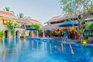 Gallery image of Zest Resort & Spa Hoi An in Hoi An