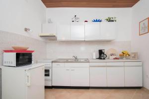 Fotografia z galérie ubytovania APARTMAN MILETIĆ v destinácii Makarska